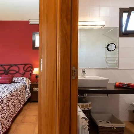 Wonderful House With A Garden L' Escala