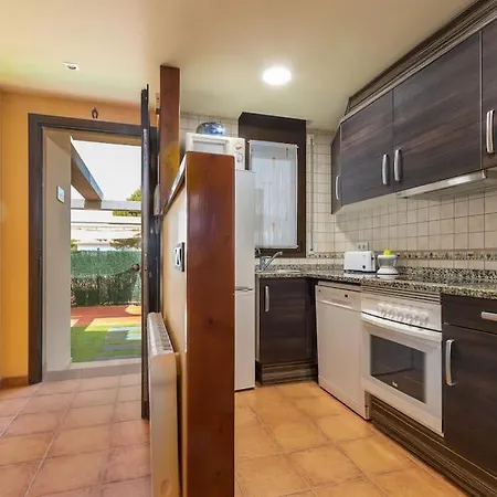Σπίτι διακοπών Wonderful House With A Garden L' Escala