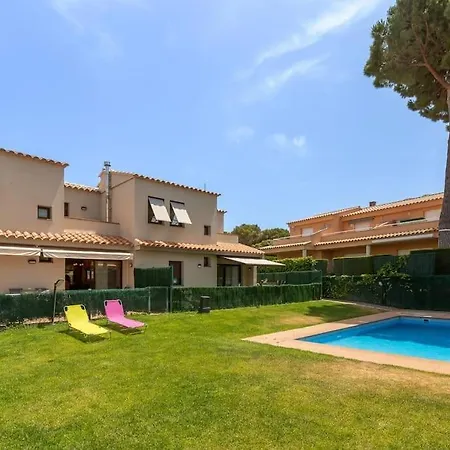 Wonderful House With A Garden L' Escala
